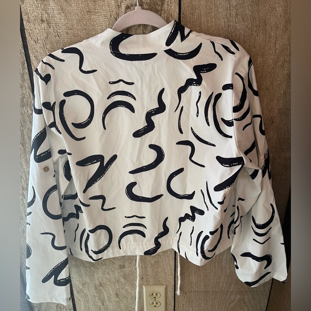 Jacket - Picture 3 of 5